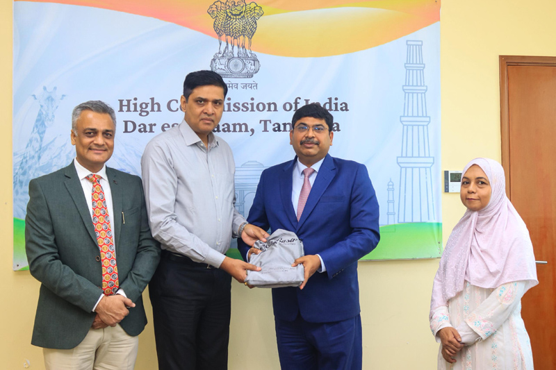 High Commissioner Bishwadip Dey interacted with a high-level delegation from Haryana led by Mr. Saket Kumar, Addl. PS to – photo 2