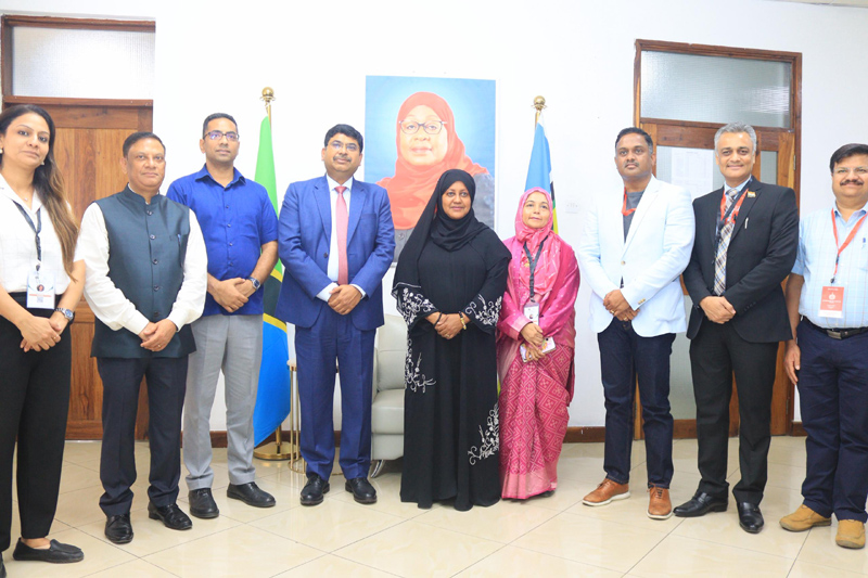 H.E. Mr. Bishwadip Dey, High Commissioner of India, along with Director General TanTrade Ms. Latifa Khamis inaugurated t – photo 3