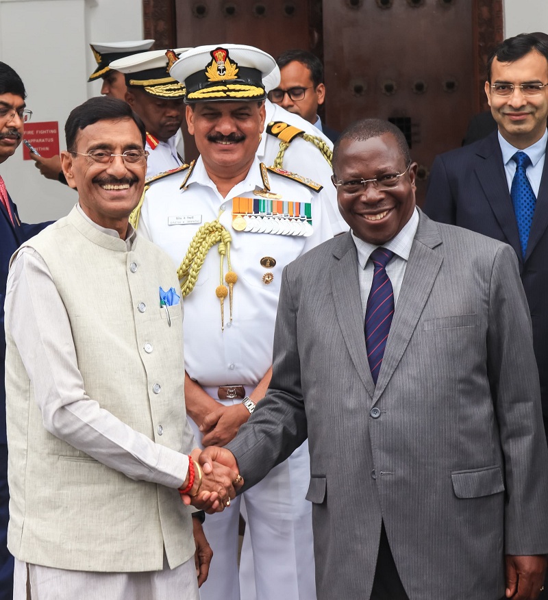 Hon'ble Raksha Rajya Mantri of India Shri Sanjay Seth called on the Vice President of Tanzania Dr. Phillip Isdor Mpango – photo 2