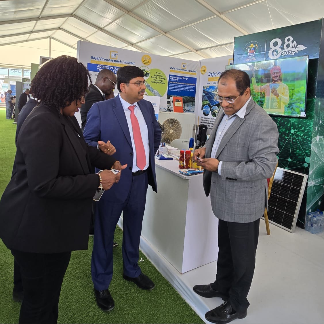 H.E. Mr. Bishwadip Dey, High Commissioner of India, attended Nane Nane Celebrations in Nane Nane Grounds, Dodoma (07 Aug – photo 5