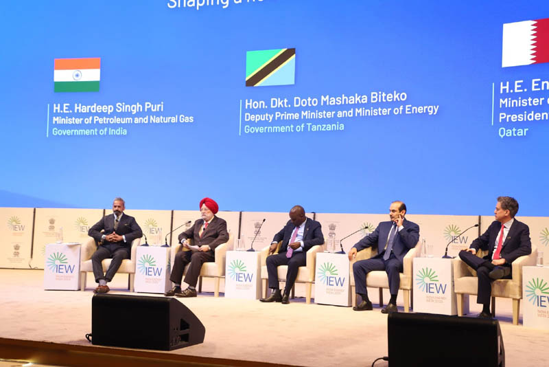 H.E. Dr. Doto Mashaka Biteko, Deputy Prime Minister & Energy Minister of Tanzania participated in the India Energy Week – photo 2