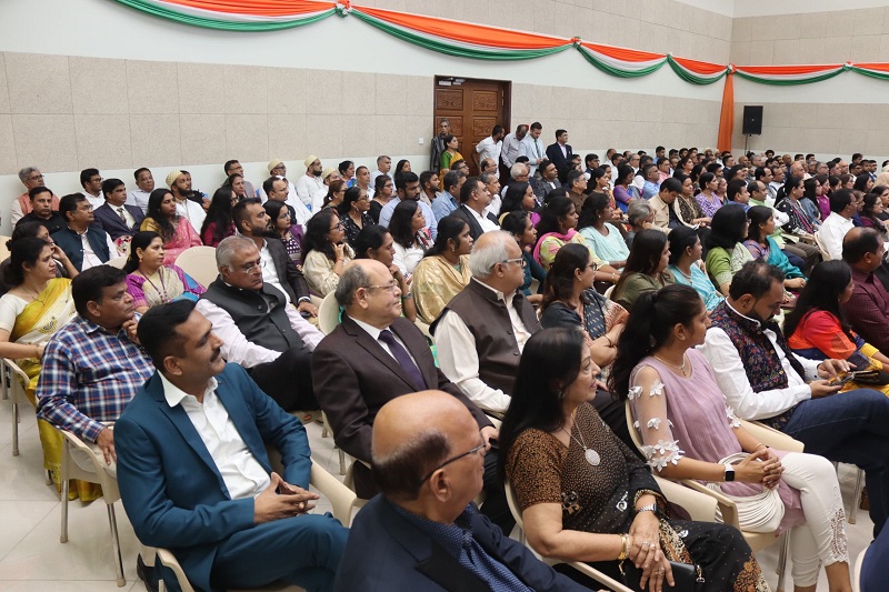 Hon'ble Raksha Rajya Mantri of India Shri Sanjay Seth interacted with the Indian Community and Indian Diaspora at the Hi – photo 3