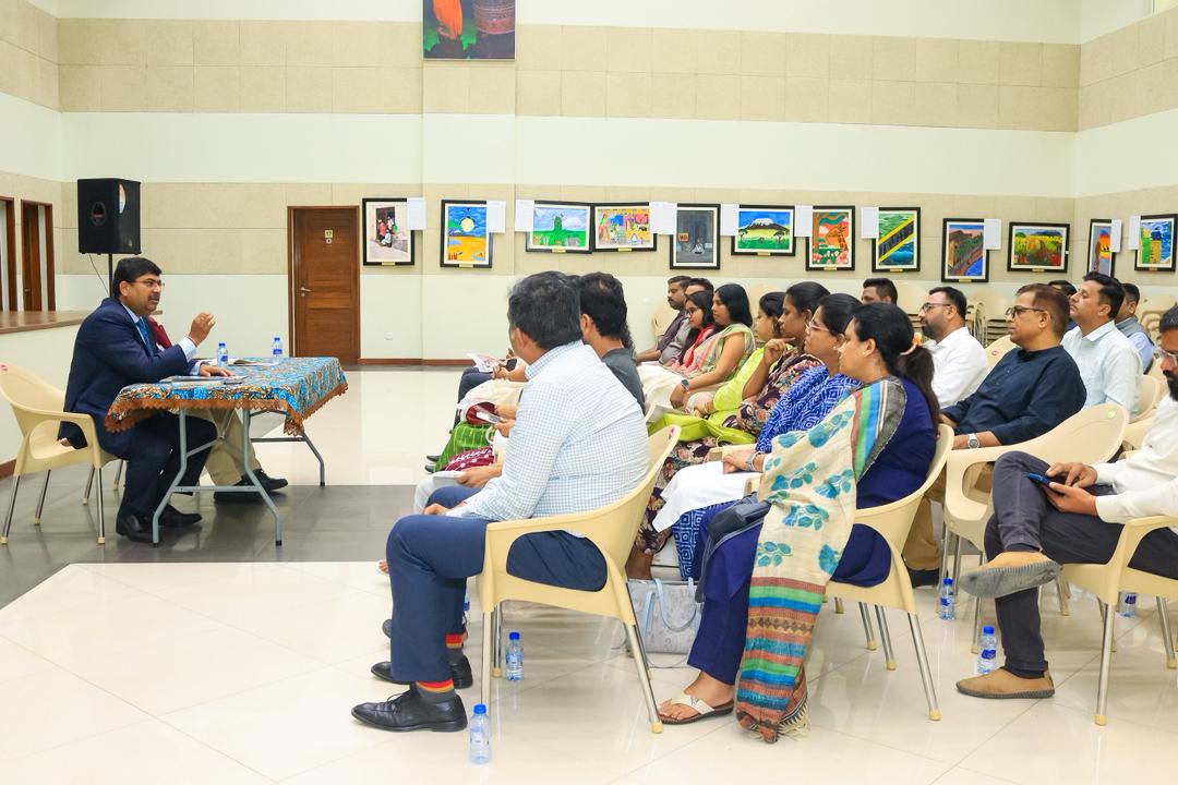 High Commissioner Shri Bishwadip Dey interacted with the members of the Indian Community in Dar es Salaam (21 November 2 – photo 6