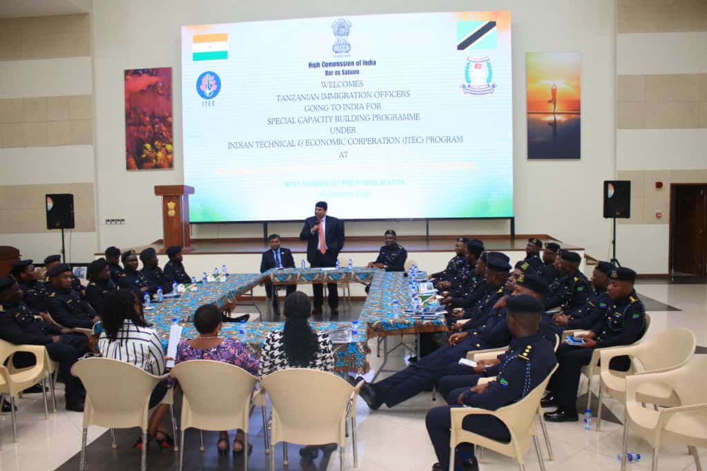 High Commission hosted an orientation for 30 officers from the Tanzania Immigration Department going to attend an ITEC C – photo 6