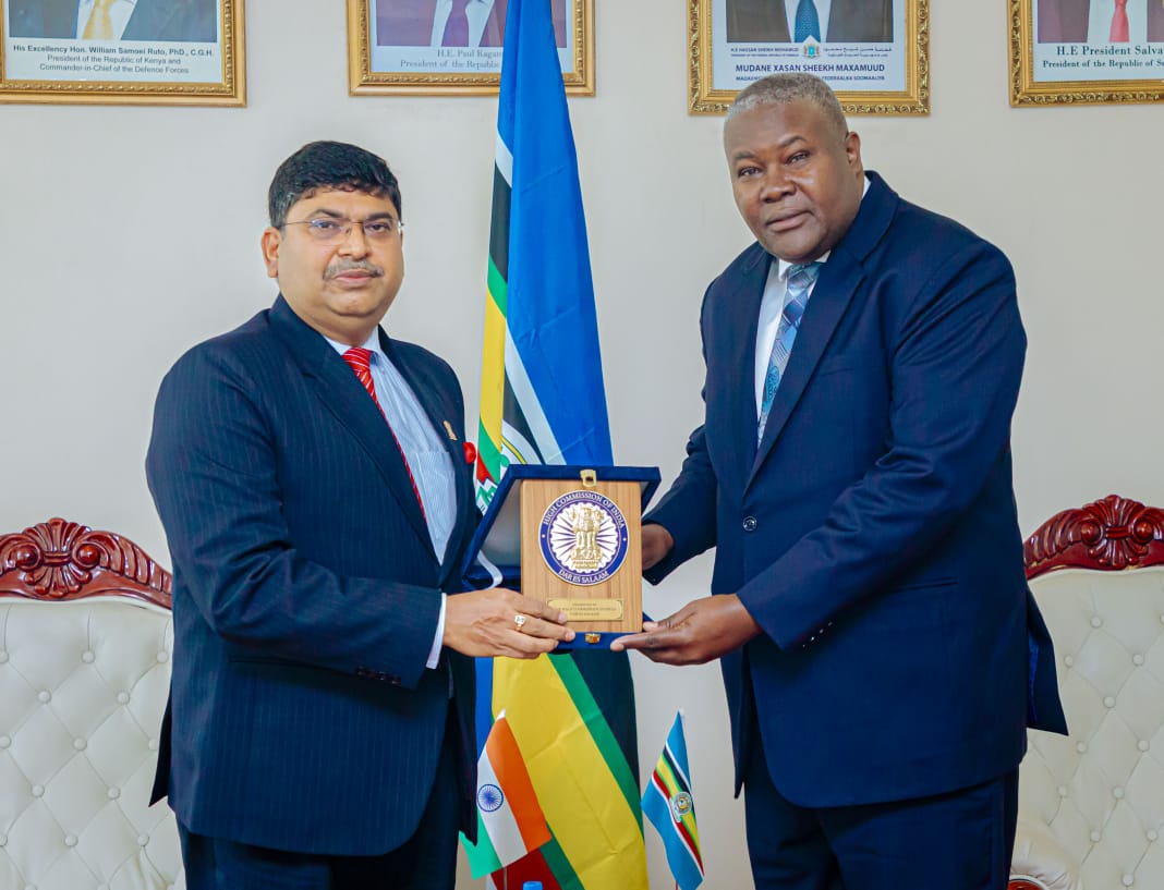H.E. Bishwadip Dey, High Commissioner of India, met with Amb. Stephen Patrick Mbudi, Secretary General of East African C – photo 2