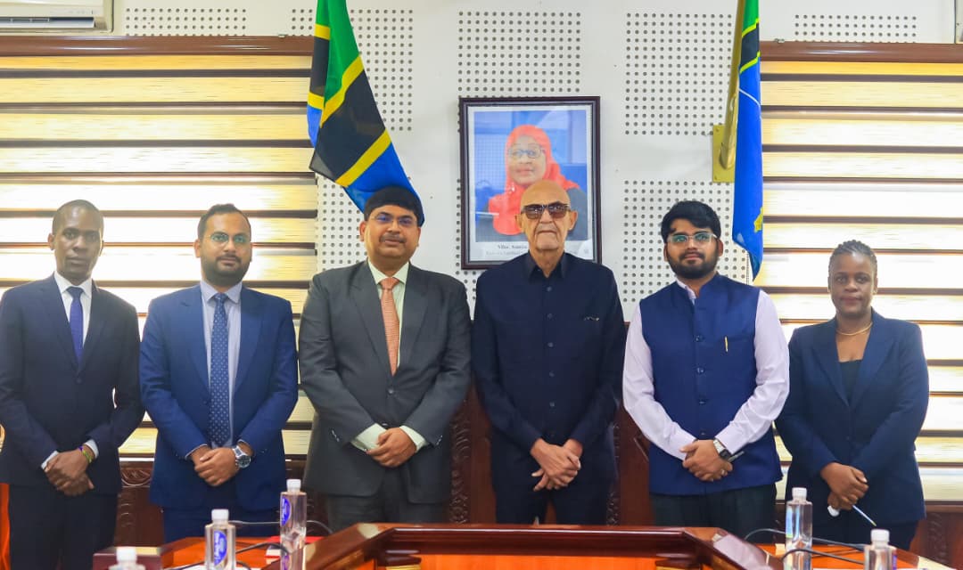 Mr. Bishwadip Dey, High Commissioner of India to Tanzania met with H.E. Mussa Azzan Zungu (MP), Hon. Speaker of the Parl – photo 4