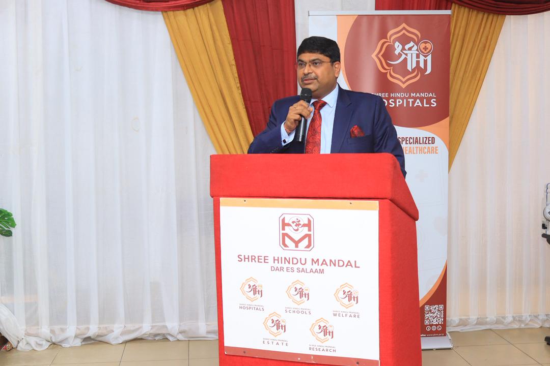 Mr. Bishwadip Dey,� High Commissioner of India to Tanzania handed over critical life saving equipments to Shree Hindu Ma – photo 6