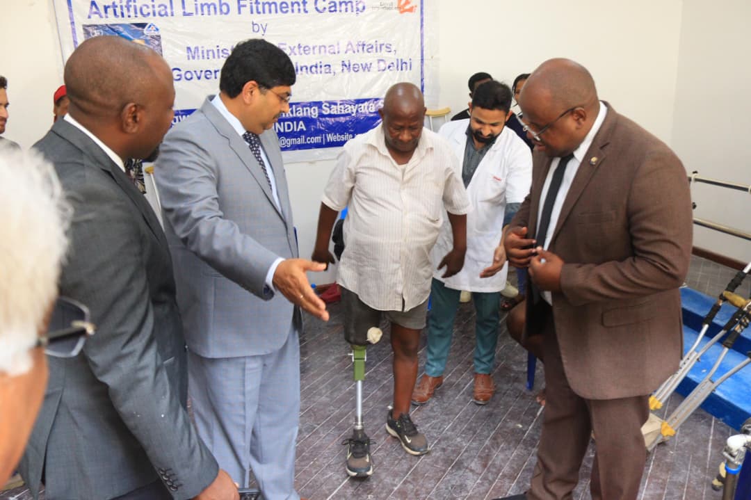 H.E. Dr. Ng'waru Jumanne Maghembe (MP), Hon. Deputy Minister of Foreign Affairs and East African Cooperation, visited th – photo 4